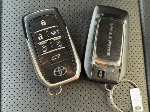 ヴェルファイアハイブリッド ＺＲ　Ｇエディション　４ＷＤ　ＪＢＬプレミアムサウンドナビ　パノラミックビューモニター　前後ドラレコ　モデリスタエアロ　後席モニター　リアシートエンターテイメント　レーダークルーズ　シートヒーター　ハンドルヒーター（33枚目）