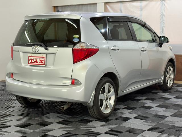 ラクティス Ｇ　４ＷＤ　ワイパーデアイサー　純正ＣＤデッキ　純正エンジンスターター　寒冷地仕様（2枚目）