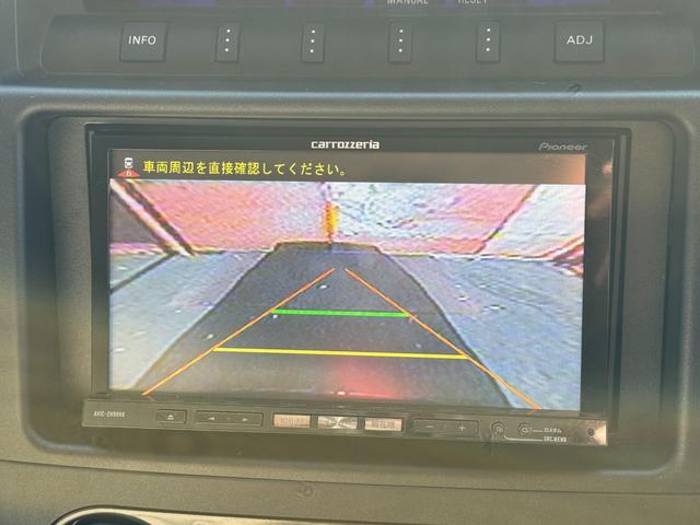 パジェロ ロング　エクシード　４ＷＤ　社外ナビ　クルーズコントロール　フロント・リアフォグ　アクティブスタビリティコントロール　リアヒーター　シートヒーター（10枚目）