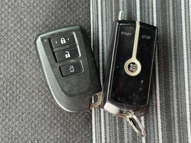 スペイド F クイーン 4WD ワイパーデアイサー 社外メモリーナビ 寒冷地仕様 バックカメラ 左側パワスラ(19枚目)