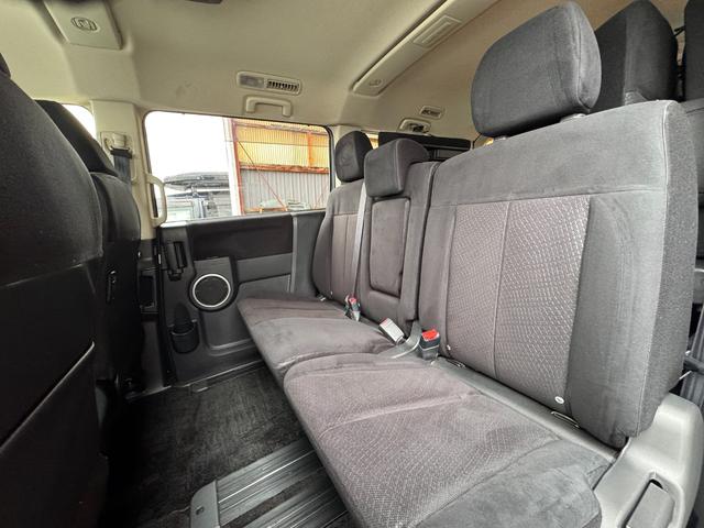 デリカD:5 D パワーパッケージ 4WD アルパイン9インチナビ リアクーラー リアヒーター パドルシフト 10.1インチフリップダウン 両側パワスラ バックカメラ 社外LED(7枚目)