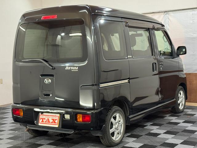 アトレーワゴン スローパー(リアシートレス仕様)折り畳み補助シート 4WD 社外エンジンスターター リアヒーター BTオーディオ インタークーラーターボ 両側スライドドア バックカメラ 社外SDナビ(2枚目)