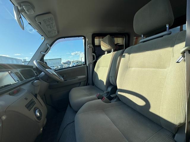 アトレーワゴン スローパー(リアシートレス仕様)折り畳み補助シート 4WD 社外エンジンスターター リアヒーター BTオーディオ インタークーラーターボ 両側スライドドア バックカメラ 社外SDナビ(6枚目)