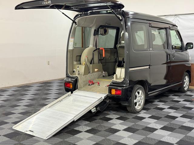 アトレーワゴン スローパー(リアシートレス仕様)折り畳み補助シート 4WD 社外エンジンスターター リアヒーター BTオーディオ インタークーラーターボ 両側スライドドア バックカメラ 社外SDナビ(14枚目)