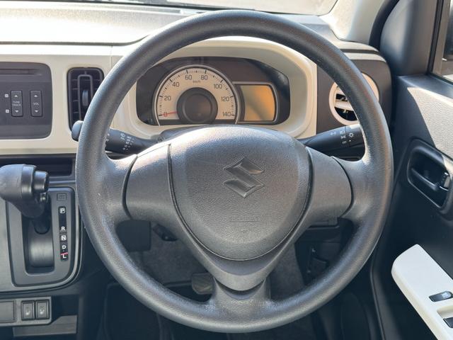 アルト L レーダーブレーキ装着車 4WD 純正CDデッキ AUX 前席シートヒーター ライトレベライザー アイドリングストップ キーレス レーダーブレーキ(4枚目)