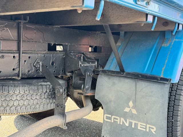 キャンター Ｗキャブロング　２ＷＤ　ＡＭラジオ　ＰＳ　Ｆパワーウィンド　リアヒーター　簡易クレーン２５０ｋｇ吊り（21枚目）