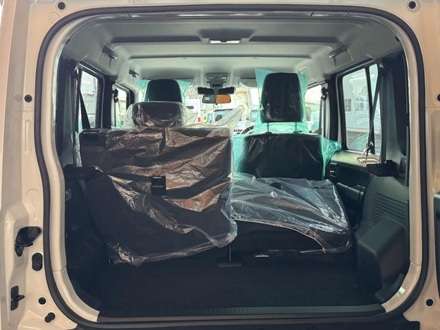 ジムニーノマド ＦＣ　４ＷＤ　ヒルディセントコントロール　トランスファーレバー　追従クルコン　ヘッドライトウォッシャー　コーナーセンサー　前席シートヒーター（8枚目）