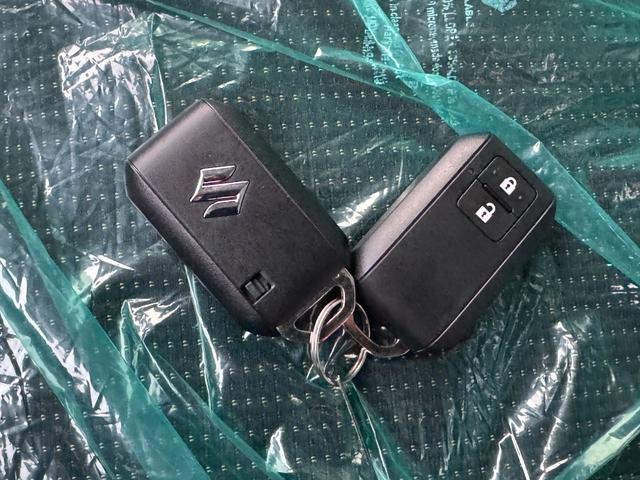 ジムニーノマド ＦＣ　４ＷＤ　ヒルディセントコントロール　トランスファーレバー　追従クルコン　ヘッドライトウォッシャー　コーナーセンサー　前席シートヒーター（21枚目）