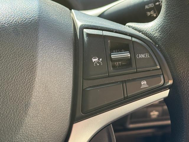 ソリオ ハイブリッドＭＸ　４ＷＤ　社外ナビ　全方位モニター　左パワースライドドア　スズキセーフティサポート　追従クルコン　左右シートヒーター　ステアリングスイッチ　充電ＵＳＢポート　レーンキーピング　ＢＴ（13枚目）