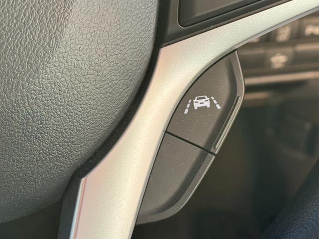 ソリオ ハイブリッドＭＸ　４ＷＤ　社外ナビ　全方位モニター　左パワースライドドア　スズキセーフティサポート　追従クルコン　左右シートヒーター　ステアリングスイッチ　充電ＵＳＢポート　レーンキーピング　ＢＴ（15枚目）