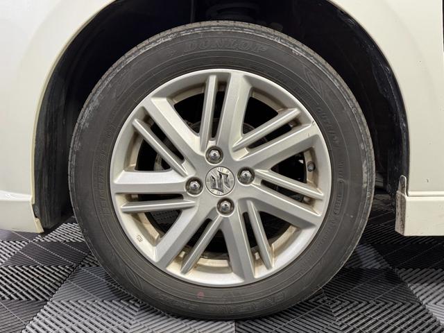 ソリオ ハイブリッドＭＸ　４ＷＤ　社外ナビ　全方位モニター　左パワースライドドア　スズキセーフティサポート　追従クルコン　左右シートヒーター　ステアリングスイッチ　充電ＵＳＢポート　レーンキーピング　ＢＴ（23枚目）