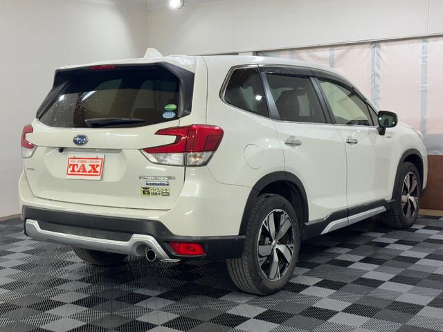 フォレスター アドバンス　４ＷＤ　社外メモリーナビ　前後シートヒーター　ステアリングヒーター　パワーシート　アイサイト　歩行者エアバック追従クルコン　Ｘモード（2枚目）