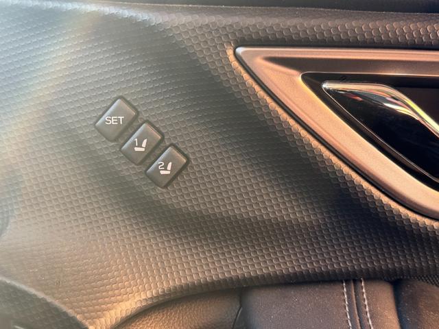 フォレスター アドバンス　４ＷＤ　社外メモリーナビ　前後シートヒーター　ステアリングヒーター　パワーシート　アイサイト　歩行者エアバック追従クルコン　Ｘモード（23枚目）