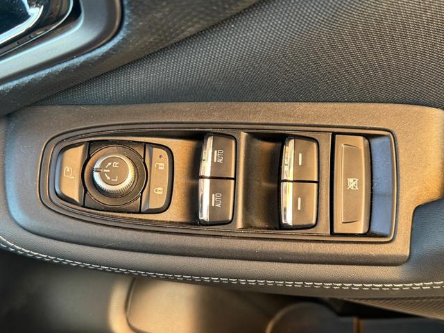 フォレスター アドバンス　４ＷＤ　社外メモリーナビ　前後シートヒーター　ステアリングヒーター　パワーシート　アイサイト　歩行者エアバック追従クルコン　Ｘモード（24枚目）