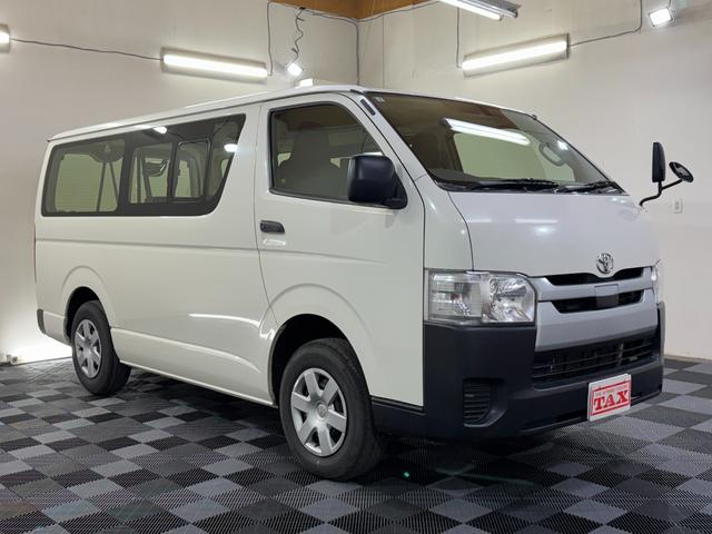 ハイエースバン ロングDX 4WD 社外メモリーナビ トヨタセーフティセンス オートハイビーム 寒冷地仕様 リアヒーター バックカメラ(22枚目)