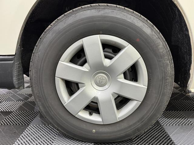 ハイエースバン ロングDX 4WD 社外メモリーナビ トヨタセーフティセンス オートハイビーム 寒冷地仕様 リアヒーター バックカメラ(25枚目)