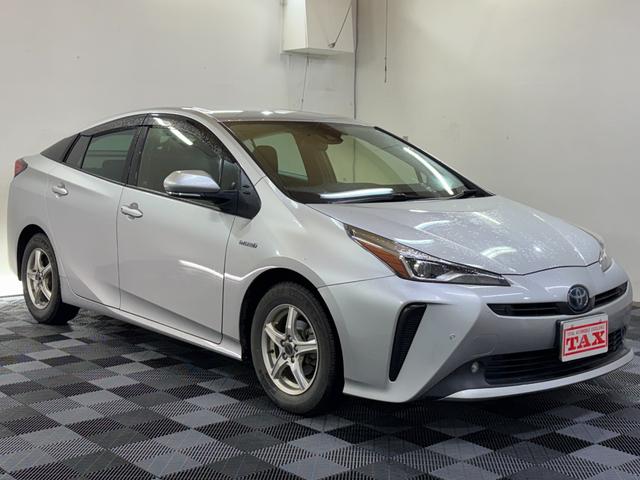 プリウス S 4WD レーンキーピング EVモード コーナーセンサー ワイパーデアイサー オートライト 寒冷地仕様 社外ナビ バックカメラ(21枚目)