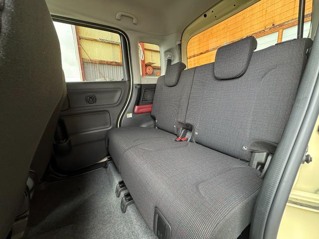 スペーシア ハイブリッドＧ　４ＷＤ　運転席シートヒーター　オートライト　オートハイビーム　横滑り防止　デュアルカメラブレーキサポート　アイドリングストップ　プッシュスタート（6枚目）