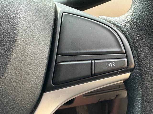 スペーシア ハイブリッドＧ　４ＷＤ　運転席シートヒーター　オートライト　オートハイビーム　横滑り防止　デュアルカメラブレーキサポート　アイドリングストップ　プッシュスタート（11枚目）