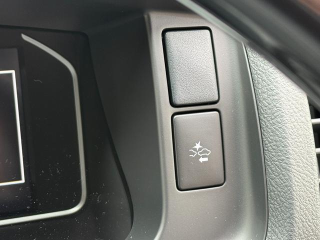 ハイエースバン ロングスーパーGL ダークプライムS 4WD 純正マット・バイザー付き 両側パワスラ 寒冷地仕様 リアヒータークーラー プリクラッシュセーフティ フロント・サイド・リアカメラ付き オートライト オートハイビーム ハーフレザーシート(13枚目)