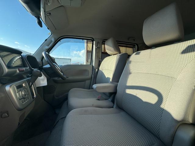 NV100クリッパーリオ G 4WD 社外メモリーナビ 社外エンジンスターター 両側パワースライドドア 左側オートステップ付 HID リアヒーター ミラーヒーター オートライト ステリモ(6枚目)