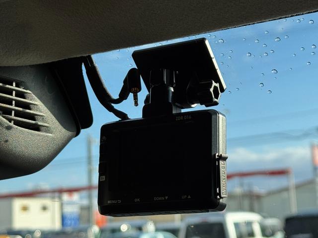 NV100クリッパーリオ G 4WD 社外メモリーナビ 社外エンジンスターター 両側パワースライドドア 左側オートステップ付 HID リアヒーター ミラーヒーター オートライト ステリモ(13枚目)