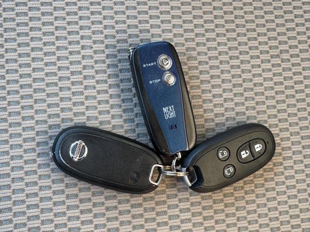 NV100クリッパーリオ G 4WD 社外メモリーナビ 社外エンジンスターター 両側パワースライドドア 左側オートステップ付 HID リアヒーター ミラーヒーター オートライト ステリモ(20枚目)