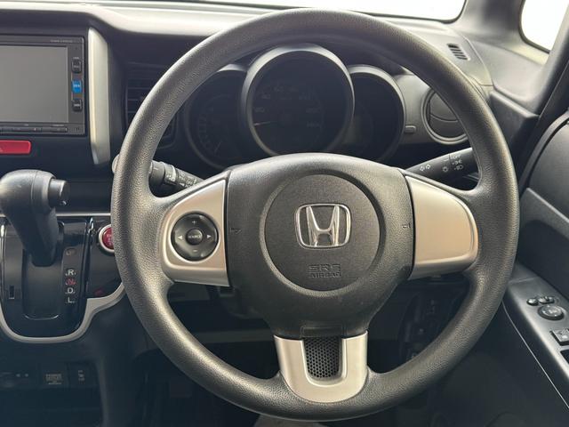 N-BOX G・Lパッケージ 4WD 純正メモリーナビ ワンセグTV BT CD リアカメラ 左パワースライドドア Fシートヒーター アイドリングストップ ベンチシート ステリモ(4枚目)