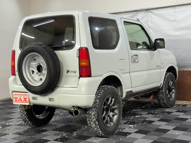 ジムニー クロスアドベンチャー 4WD 社外エンジンスターター リフトアップ 社外足廻り シートヒーター ミラーヒーター 追加メーター 社外マフラー ハーフレザーシート(2枚目)