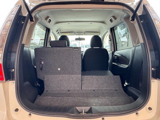 デイズ ハイウェイスター　Ｇターボ　４ＷＤ　純正メモリーナビ　フルセグＴＶ　ＣＤ　ＤＶＤ　アラウンドビューモニター　純正エンジンスターター　全方位カメラ　ターボ　ステアリングスイッチ（8枚目）