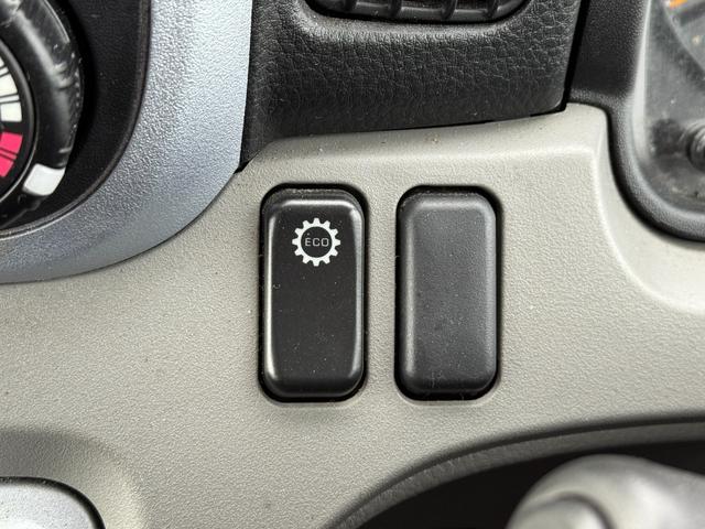 ＮＴ４５０アトラス フルスーパーローＤＸ　４ＷＤ　純正メモリーナビ　フルセグＴＶ　ＣＤ　ディーゼルターボ　インタークーラーターボ　ＢＴ　ＥＴＣ（11枚目）