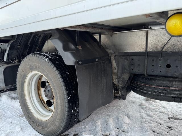 ＮＴ４５０アトラス フルスーパーローＤＸ　４ＷＤ　純正メモリーナビ　フルセグＴＶ　ＣＤ　ディーゼルターボ　インタークーラーターボ　ＢＴ　ＥＴＣ（17枚目）