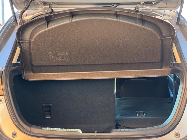 デミオ ＸＤブラックレザーリミテッド　４ＷＤ　純正ＳＤナビ　ＢＴ　フルセグＴＶ　ＤＶＤ　ＣＤ　ブラインドスポットモニター　前後ドラレコ　ヘッドアップディスプレイ　ＬＥＤヘッドライト（8枚目）