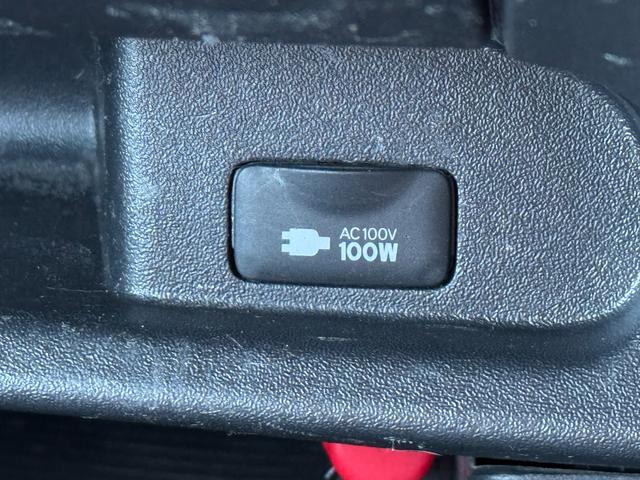 レジアスエースバン DX GLパッケージ 4WD 社外ナビ バックカメラ ETC 純正スターター リアヒーター BT(12枚目)