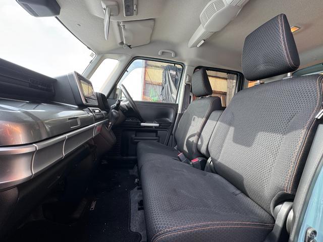 スペーシアギア ハイブリッドＸＺ　ターボ　４ＷＤ　社外ナビ　レーダーブレーキサポート　左右シートヒーター　ステアリングスイッチ　クルーズコントロール　左右パワースライドドア（6枚目）