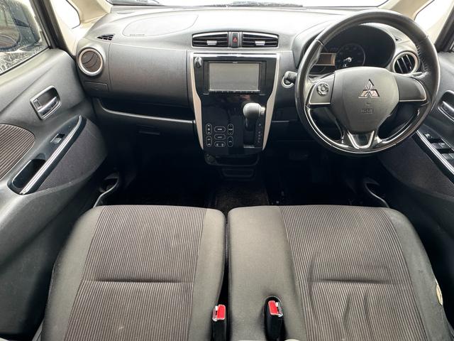 eKカスタム Tセーフティパッケージ 4WD 社外ディスプレイオーディオ アラウンドビューカメラ シートヒーター ステアリングスイッチ オートハイビーム プッシュスタート(3枚目)