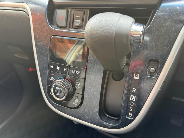 ムーヴ カスタム RS SAII 4WD 純正ナビ 純正ドラレコ バックカメラ シートヒーター ステアリングスイッチ プッシュスタート(9枚目)