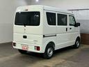エブリイ ＰＡ　セーフティサポート付　４ＷＤ　両側スライドドア　レーダーブレーキ　アイドリングストップ　ＡＴ　ＡＢＳ　ＥＳＣ　衝突安全ボディ　エアコン　パワーステアリング　ライトレベライザー（2枚目）