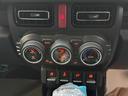 ジムニーノマド ＦＣ　４ＷＤ　ヒルディセントコントロール　トランスファーレバー　追従クルコン　ヘッドライトウォッシャー　コーナーセンサー　前席シートヒーター（5枚目）