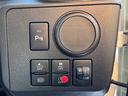 Ｆ　４ＷＤ　レーダーブレーキ　オートハイビーム　キーレス　アイドリングストップ　横滑り防止　ＣＤデッキ（10枚目）