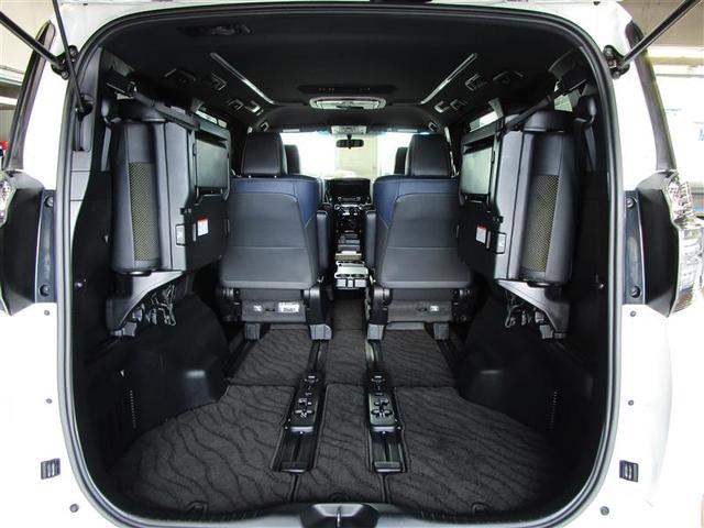 2.5Z Aエディション ゴールデンアイズ 4WD フルセグ メモリーナビ DVD再生 後席モニター バックカメラ 両側電動スライド LEDヘッドランプ 乗車定員7人 3列シート ワンオーナー 記録簿 アイドリングストップ(10枚目)