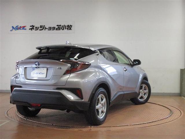 Ｃ－ＨＲ Ｇ　ＬＥＤエディション　フルセグ　メモリーナビ　ＤＶＤ再生　バックカメラ　衝突被害軽減システム　ＥＴＣ　ＬＥＤヘッドランプ　ワンオーナー（4枚目）