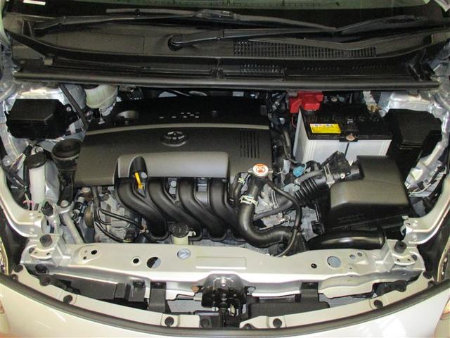 シエンタ Ｘ　４ＷＤ　メモリーナビ　ＤＶＤ再生　ミュージックプレイヤー接続可　バックカメラ　衝突被害軽減システム　ＥＴＣ　電動スライドドア　ウオークスルー　乗車定員６人　３列シート（22枚目）