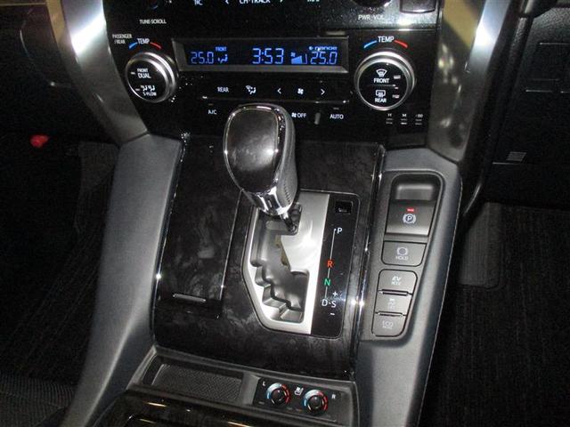 アルファードハイブリッド ＳＲ　Ｃパッケージ　４ＷＤ　メモリーナビ　ＤＶＤ再生　ミュージックプレイヤー接続可　バックカメラ　衝突被害軽減システム　ＥＴＣ　ドラレコ　両側電動スライド　ＬＥＤヘッドランプ　乗車定員７人　３列シート　ワンオーナー（17枚目）