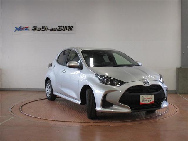 ヤリス X 4WD メモリーナビ ミュージックプレイヤー接続可 バックカメラ 衝突被害軽減システム ETC(2枚目)