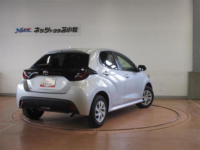 ヤリス X 4WD メモリーナビ ミュージックプレイヤー接続可 バックカメラ 衝突被害軽減システム ETC(4枚目)