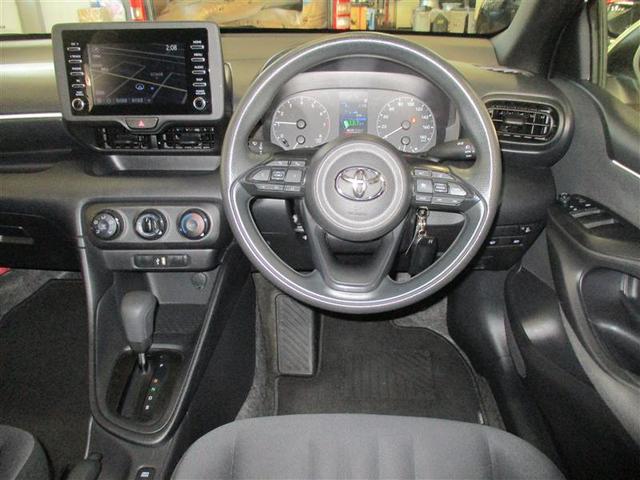 ヤリス X 4WD メモリーナビ ミュージックプレイヤー接続可 バックカメラ 衝突被害軽減システム ETC(5枚目)