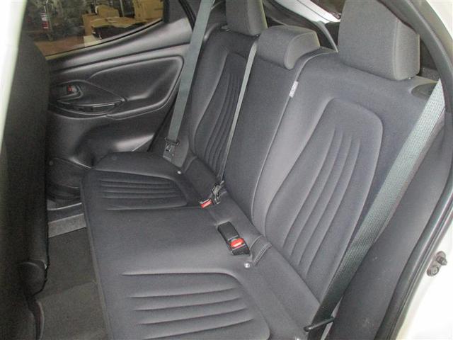 ヤリス X 4WD メモリーナビ ミュージックプレイヤー接続可 バックカメラ 衝突被害軽減システム ETC(8枚目)