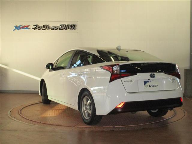 プリウス S 4WD メモリーナビ ミュージックプレイヤー接続可 バックカメラ 衝突被害軽減システム ETC LEDヘッドランプ(3枚目)