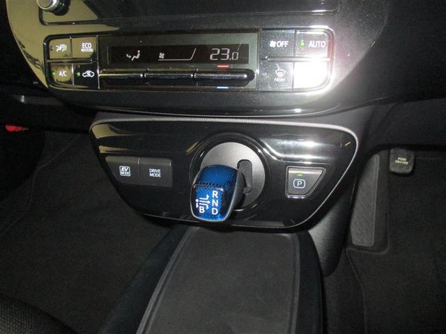 プリウス S 4WD メモリーナビ ミュージックプレイヤー接続可 バックカメラ 衝突被害軽減システム ETC LEDヘッドランプ(15枚目)
